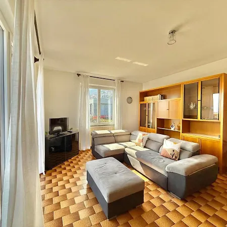 Apartamento Maisons San Siro, A Due Passi Dalla San Siro (Lombardy)